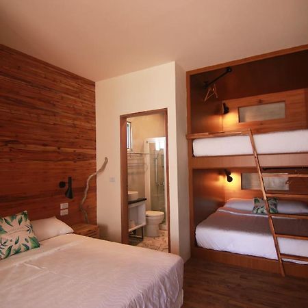 Slow Island Hostel 그린 아일랜드 외부 사진